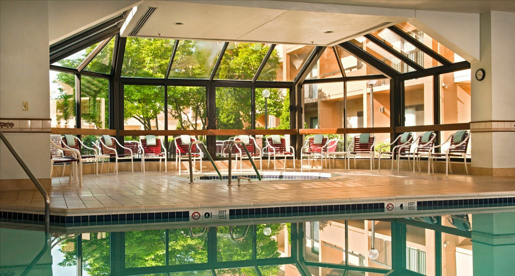 Courtyard By Marriott Dulles Airport Chantilly Exterior photo